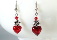 Diy Heart Earrings Beads, Valentine Diy Jewelry, Diy Valentine Jewelry Ideas, Valentines Jewelry Ideas, Valentines Day Jewelry Diy, Valentines Beaded Earrings, Valentine Earrings Diy, Valentine Jewelry Ideas, Red Beaded Earrings