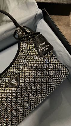 Prada Bag Diamond, Outfits With Prada Bag, Prada Diamond Bag, Prada Sparkle Bag, Prada Astethic, Sparkly Prada Bag, Baddie Purses, Prada Bag Aesthetic, Prada Bag Outfit