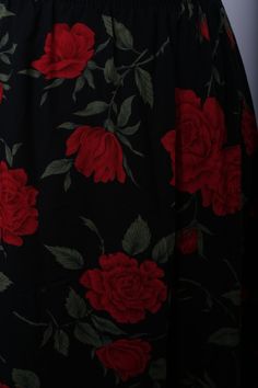 FREE SHIPPING ON ORDERS OVER $35 TO THE USA!  Black, Rose Skirt, Red Flowers, Floral Patterns, Size Small, Blair Boutique, Clothes, Outfit, Vintage, ~ 170121 - Nice black skirt with red flowers. The size is Small. By Blair Boutique. Vintage. ' ' ' ' ' | ' ' ' ' ' | ' ' ' ' | ' ' ' ' | ' ' ' ' | ' ' be sure to measure ' ' | ' ' ' ' | ' ' ' ' | ' ' ' ' | ' ' ' ' ♥ Waist (laying flat): 17" ♥ Overall Length: 32" All measurements are taken while garment is laying flat. Please double the measurements Measure Waist, Black Floral Skirt, Rose Clothing, Rose Skirt, Boutique Clothes, Outfit Vintage, Red Chiffon, Flower Skirt, Clothes Outfit