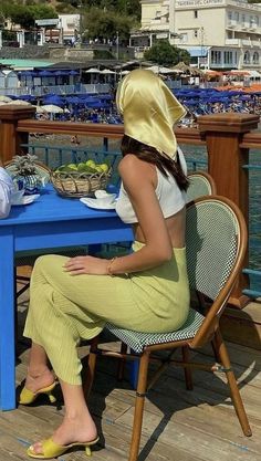 Italian Summer Outfits, Italy Summer, Summer Vacation Outfits, Italy Aesthetic, Europe Summer, Italian Summer, Summer Dream, Trend Fashion