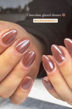 Elevate your nail game with almond shaped designs. Almond On Natural Nails, Glaze Chocolate Nails, Nails 2023 Trends Shellac, Transition Season Nails, Fall Dipped Nails Ideas Almond, Minimal Elegant Nails, Earth Tones Nail Art, Autumn Biab Nails 2023, Chocolate Brown Glazed Nails