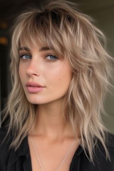 Revamp your look with these stunning layered shag hairstyle ideas! Perfect for adding volume and texture, these modern, effortless cuts offer a chic, edgy vibe. Whether you prefer soft, tousled waves or bold, defined layers, find inspiration to create a style that complements your personality and enhances your natural beauty. Explore these versatile looks to achieve a trendy, low-maintenance hairstyle that turns heads! 2024 Edgy Hair, Mom Cut Fine Hair, Shaggy Haircut, Shaggy Hairstyles, Modern Shag, Layered Hair With Bangs, Textured Layers, Layered Haircuts For Medium Hair, Medium Length Hair With Layers