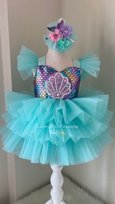 Mermaid themed hair accessory is sent as a gift with the dress.💝 These are handmade dresses specially prepared for your baby. They are made with soft cotton lining. It has a zipper on the ack and is easy and convenient to use.👉🏻you can buy shoes and dress options for shoe shopping🩰  👉🏻 you can leave a message for more questions. Very dense tulle layers are used, very fluffy, personalized color options are available, you can customize it🌸 ✈️ Express delivery in 1-5 Little Mermaid Gifts, Mermaid Birthday Outfit, Underwater Birthday, Mermaid Costume Diy, Little Mermaid Dresses, Baby Girl Birthday Dress, Baby Girl Party Dresses, Ariel Dress, Mermaid Birthday Party Decorations