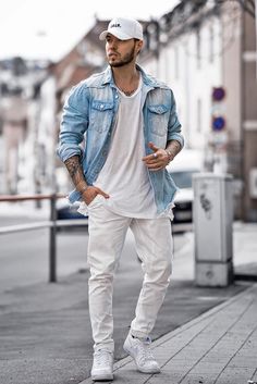 Abercrombie And Fitch Outfit, Denim Shirt Outfit, Vans Converse, Mens Button Up, Woven Top, Mens Casual Outfits, Mens Activewear, Denim Outfit