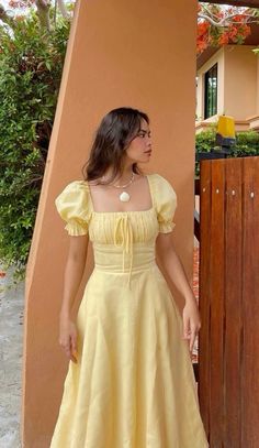 Flower Sun Dress, Yellow Peasant Dress, Pretty Casual Dresses Long, Modest Maxi Dress Summer, Sunny Dress Summer Outfits, Summer Dress Inspo 2024, How To Style Yellow Skirt, Yellow Milkmaid Dress, Sun Dresses With Sleeves