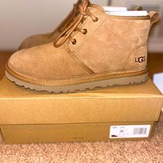 Women’s Neumel Ugg Boots. Worn Once. Smoke & Pet Free Home Ugh Neumel, Neumel Uggs, Ugg Shoes Women, Womens Uggs, Shoes Women, Ugg Shoes, Ugg Boots, Christmas List, Bootie Boots