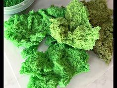 some green stuff sitting on top of a white counter