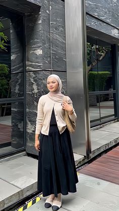 Outfit Kuliah Hijab, Simple Hijab Outfit, Outfit Hijab Casual, Hijab Style Tutorial, Hijabi Fashion Casual