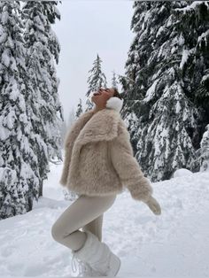 Aspen Outfit Winter, Winter Wonderland Outfit, Winter Vacation Outfits, Apres Ski Outfits