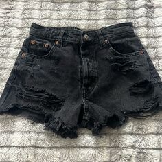 Cute Stylish High Waisted Zara Denim Shorts Size 34 Eur / Us 2 Black Color Never Worn Nice High Quality Denim Short No Returns Black Zara Jeans With Pockets, Zara Black Jeans With Pockets, Zara High Waist Distressed Bottoms, Zara Black Denim Bottoms, Black Denim Bottoms By Zara, Zara High-rise Black Shorts, Black Baggy Shorts, Downtown Pants, Y2k Shoot