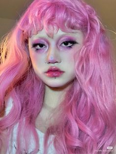 Pink Grunge Makeup, Pink Fairy Makeup, Fairy Makeup Looks, Pink Hair Makeup, Alt Makeup, Alternative Makeup, Cool Makeup Looks