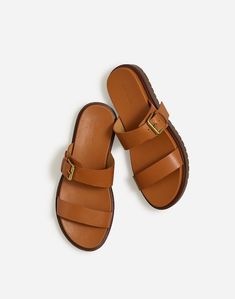 Leather Industry, Madewell Shoes, Leather Slide Sandals, Cute Sandals, Madewell Denim, Leather Slides, Comfortable Sandals, Street Style Outfit, Sandals Summer