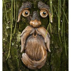 Unique Decoration: The Tree Poetry Tree Face Is A Funny And Witty Garden Decoration That Will Take Your Backyard To The Next Level! This Interesting Tree Art Outdoor Piece Adds More Personality To Your Garden And Can Even Attract Some Birds For A Nicer Outdoor Mood. Made To Last: This Tree Face Decor Is Made Of Polyresin, A Durable And Sturdy Material That Will Pass The Test Of Time. The Tree Bird Feeder Is Hand-Painted Using Non-Toxic And Eco-Friendly Paint That Will Not Fade. For All Seasons: Unique Bird Feeders, Boom Kunst, Tree Monster, Face Decoration, Wild Bird Feeders, Tree Faces, Outdoor Trees, How To Attract Birds, Bird Tree