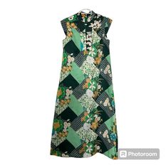 This vintage Otaheite  Hawaiian maxi dress is a stunning piece that will make you stand out in any crowd. The dress features a beautiful floral and patchwork print that adds a unique touch to your wardrobe. It is made of 100% polyester.  Tag size is 9/10 but please read measurements to ensure proper fit.  36" chest size.  38" waist size.   shoulder to hem length is 50 1/2".  Dress is from late 1960's to early 1970's.  Asian frog closure.  Dress has been shortened.  Preowned with no rips tears or Tropical Clothing, Frog Closure, Hawaiian Maxi Dress, Tropical Outfit, Maxi Dress Floral, Floral Patchwork, Patchwork Print, Dress Floral, Dress Clothes For Women