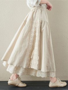 Classic, that's what our two-layer lace skirt is known for. Its neutral and earthy colors are sure to complement any outfit in your aesthetic. It features an A-line shape with an elasticated waist, two layers of beautiful full circle swirls, floral lace embroidery and a side tie fastening. Made from high quality linen Comfy Skirt, Mode Kawaii, Embroidery Skirt, Mori Girl Fashion, Rock Outfit, Elastic Waist Skirt, Linen Style, Mori Girl, Linen Skirt