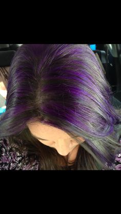 Purple Streak In Brown Hair, Brown Hair Dyed Purple, Purple Streaks In Brown Hair, Purple Highlights Brown Hair, Underdye Hair, Brown Hair Trends, Grey Hair Styles For Women, Dyed Hair Pastel, Brown Hair Dye