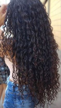 4a Curls, Long Curly Black Hair, Long Natural Curly Hair, Short Locs Hairstyles, Beautiful Curly Hair, Black Curly Hair, Long Hair Girl, Curly Hair Tips