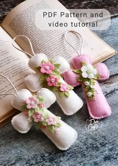 three little stuffed animals are sitting next to an open book with the words, free pattern and video tutorial