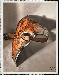 Brown leather half mask - Tempus - Half Masks, Half Mask, Costume Masks, Leather Dye, Clay Masks, Veg Tan Leather, Cork Wedge, Medium Brown, Top Hat