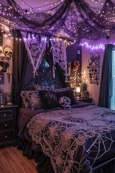 Goth Witch Bedroom Aesthetic, Dark Boho Goth Decor, Vintage Halloween Room Decor, Dark Goth Bedroom Aesthetic, Gothic Home Decor Diy Bedroom, Bedroom Ideas Witch Aesthetic, Goth Apartment Decor Bedroom, Goth Home Decor Diy Bedroom, Gothic Room Painting Ideas