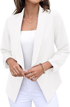 Show off your feminine, elegant and professional charm in this women's blazer. Whatever it's for everyday wear or work wear, this blazer will make you elegant and cute. Blazer Casual, Casual Professional, Open Front Blazer, Casual Vest, Cropped Blazer, Casual Suit, Business Suit, Short En Jean, Open Front Cardigan