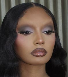 Cool Tone Makeup Black Women, Fall Makeup Dark Skin, Makeup Inspiration Black Women, Winter Glam Makeup Looks, 2000s Makeup Looks Black Women, Office Siren Makeup, High Contrast Makeup, 90s Makeup Looks Black Women, Cool Tone Makeup Looks