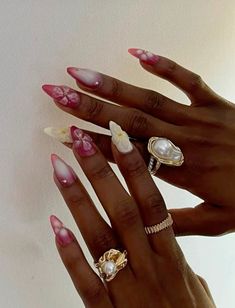 Summer nail inspo | 2024 nail desgin | pink aura nails | nagel design inspiration | 3d flower nails |  pearl jewellery | white pink nails Paznokcie Hello Kitty, Orchid Nails, Lily Nails, Kutek Disney, Nagel Tips, Almond Nails Designs