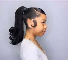 Side Part Slick Back Ponytail Curly, Slick Hairstyles Prom, Side Part Slick Back Ponytail, Barbie Bun, Slick High Ponytail, Birthday Hairstyle, Barbie Ponytail, Slick Ponytail, Twisted Hair