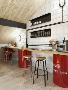 Bar de salon aménagé Penthouse Design, Industrial Style Kitchen, Scandinavian Apartment, Bar Interior Design, Industrial Interior Design, Kitchen White, Bar Interior, Tall Ceilings, Style Deco