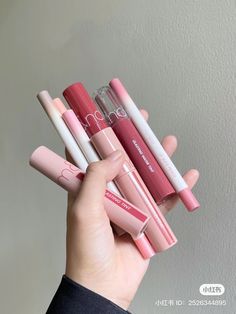 Lips Gloss, Korean Skin Care Secrets, Makeup Package, Lip Beauty, Types Of Makeup, Makeup Needs, K Beauty, Pretty Makeup