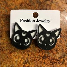 Adorable Cat Earrings Pierced New Cat Earrings, Earrings Color, 3d Printer, Cute Cats, Minecraft, Printer, Jewelry Earrings, Fast Delivery, Women Jewelry