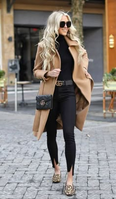 Fall Winter Fashion Trends, Comfy Outfits Winter, Fall Fashion Coats, Winter Fashion Trends, Fashion Trends Winter, Fashion Blogger Style, Winter Outfits For Work, 2022 Fashion, Autumn Outfits