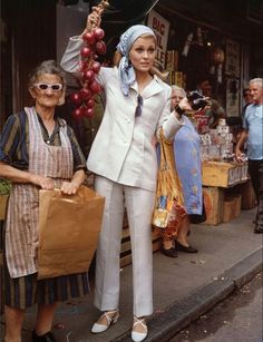 Thomas Crown Affair, Faye Dunaway, Slim Aarons, Cindy Crawford, 1960s Fashion, Moda Vintage, Brigitte Bardot, 60s Fashion