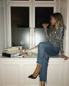 Vestidos Outfits, 16 Outfits, Silver Sequin Top, Thanksgiving 2020, Fest Outfits, Nye Outfits, Looks Party