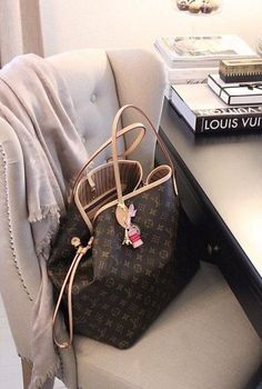 #Louis #Vuitton #Handbags,2015 New LV Collection For Louis Vuitton Handbags,Must have it!!! More Louis Vuitton Taschen, Sac Louis Vuitton, Lv Bags, Handbags Designer, Louis Vuitton Designer, Lv Handbags