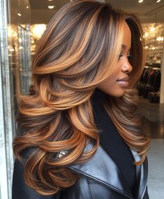 Lovely Warm Brown Layered Curls Fall Hair Colors Dark Skin Brown Blonde And Chocolate Highlights, Human Hair Wigs For Black Women, Hair Colors On Dark Skin, Curled Hair Ideas, Fall Hair Colors Dark, Autumn Hair Colors, Hair Colors Dark, Quick Weave Styles, Hair Color For Dark Skin