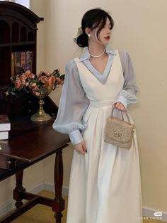 Classic Casual Dress, Winter Dress Accessories, Silk Dress With Cover Up, Conservative Korean Outfits, Elegance Aesthetic Outfit, Elegant Outfit Classy Modest, Blue And Bronze Outfit, Classy Outfits Korean Style, Soft Elegance Aesthetic