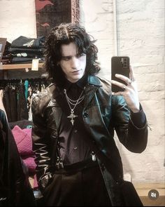 Metalhead Men Outfit, Dark Witch Aesthetic Outfit Male, Emo Vampire Outfit, Emo Halloween Outfits, 2023 Alt Fashion, Alt Guy Hair, Trad Goth Mens Fashion