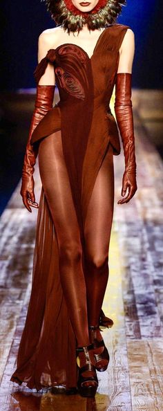 Jean Paul Gaultier Red Dress, Jean Paul Gaultier Gown, 90s Jean Paul Gaultier, Jean Paul Gaultier 2024, Jean Paul Gaultier Aesthetic, Jean Paul Gaultier Fashion, Jean Paul Gaultier Runway, Gaultier Runway, Jean Paul Gaultier 90s