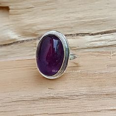 Wel-come amethyst gemstand ring,925 seatring silver, handmade ring, saetmant ring,woman ring, matel-925 sataling silver  stone-gamston  shipping-free shipping  size-all size thank you Purple Rings, Starling, Amethyst Gemstone, Handmade Ring, Handmade Silver, Silver Fashion, Women Rings, Band Rings, Statement Rings