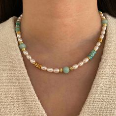 Stone Bead Necklace Ideas, Diy Gemstone Jewelry, Handmade Pearl Necklace, Stone Necklaces, Beaded Jewelry Necklaces, Beautiful Gold Necklaces, Natural Stone Necklace, Beaded Necklace Designs, Beaded Necklace Diy