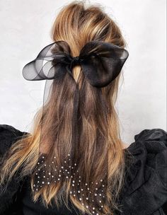 Lelet Ny, Peinados Fáciles Para Cabello Corto, Silk Organza, Black Bow, Diy Hairstyles, Hair Looks, Hair Inspo, A Black