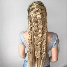 Half up French Braid with 3 strands💕inspired by @braidsbyjordan French Braid Ideas, Targaryen Hairstyles, Dnd Illustration, Viking Braids, Mermaid Braid, Long Box Braids, Braid Ideas, Long Blonde, Mermaid Hair