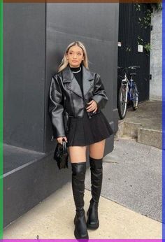 Womens Leather Jacket Outfit, Black Leather Jacket Outfit, Black Leather Outfit, Rok Mini, Jacket Outfit Women, Leather Jacket Outfits, Looks Black, Looks Chic, Leather Outfit