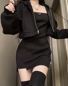 Dark Business Woman Aesthetic, Black Aesthetic Dress Korean, 90 Degree Shoulders Aesthetic, Kpop Black Outfit, Anime Outfits Casual, Black Korean Dress, Black Korean Outfit, Korean Black Outfit, Cute Dress Outfits