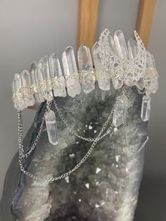 Clear quartz crown Quartz Crown, Stagnant Energy, Goddess Crown, The Chakras, The Immune System, Polish Jewelry, The Master, Most Powerful, Clear Quartz