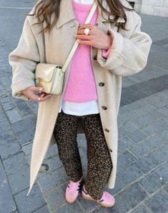 Leopard Pants Outfit, Skandinavian Fashion, Double Denim, Looks Street Style