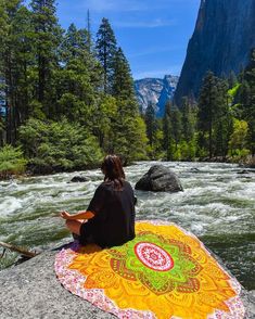 Hippies In Nature, Hippie Vision Board, Hippy Aesthetic, Hippie Things, Sequoia National Park Camping, Yosemite Camping, Beach Hippie, Enjoying Nature