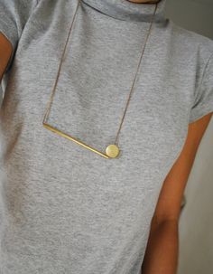 Sale details Free shipping on orders of $50 or more! Geometric gold necklace, minimalist and simple. Hand made jewelry. It´s perfect for everyday. Simple, modern and urban design. Any question, dont hesitate to contact us. María Eugenia MUKENIA Buenos Aires, Argentina. Modern Everyday Brass Necklace, Minimalist Brass Chain Necklace, Bauhaus Jewelry, Geometrical Jewelry, Crystal Jewelry Diy, Modern Jewellery Design, Tube Necklace, Contemporary Jewelry Design, Modern Jewellery