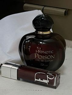 Koleksi Parfum, Cherry Wine, Culture Magazine, Dark Feminine Aesthetic, Feminine Aesthetic, روتين العناية بالبشرة, Makati